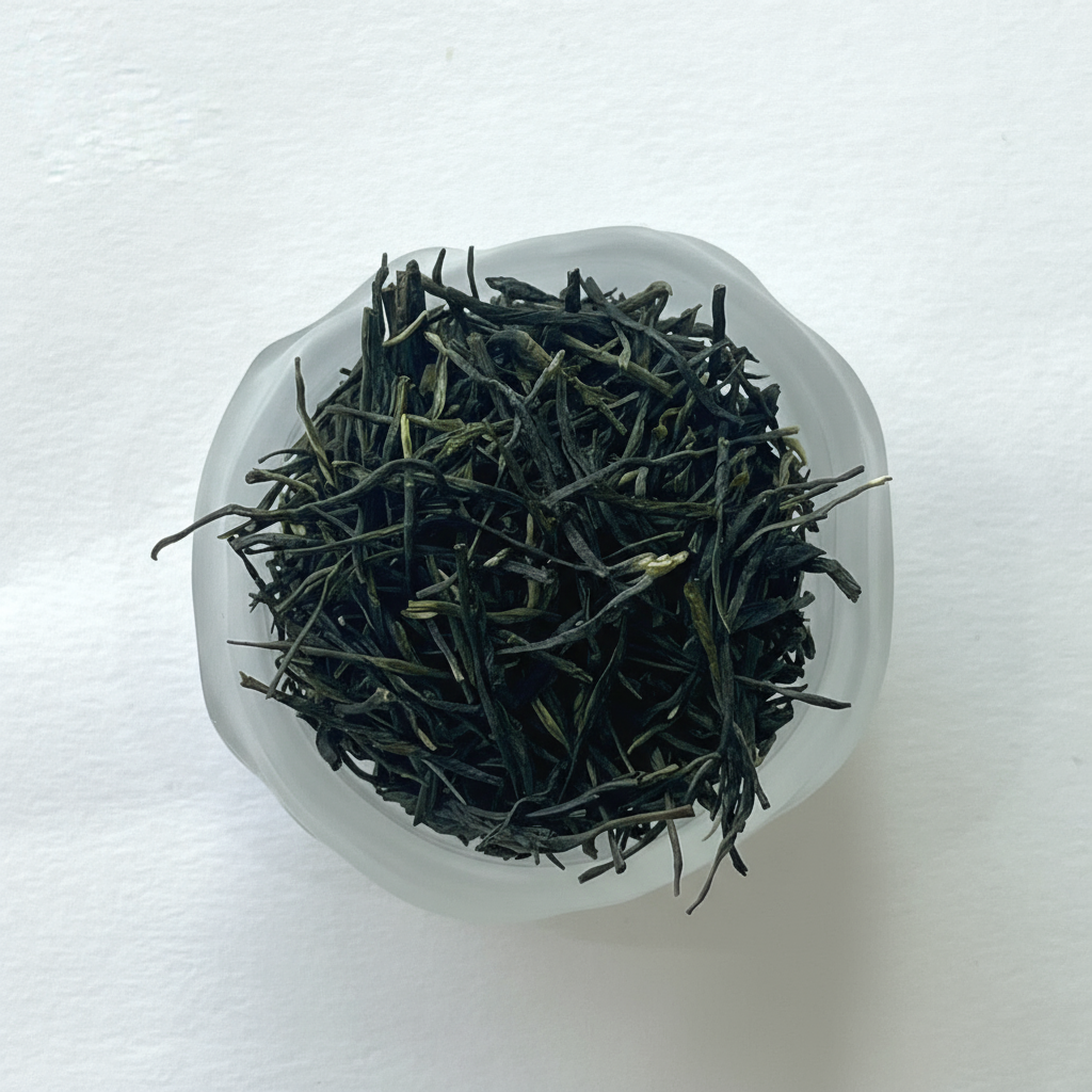 Anhui Maojian White Tea . 安徽毛尖白茶