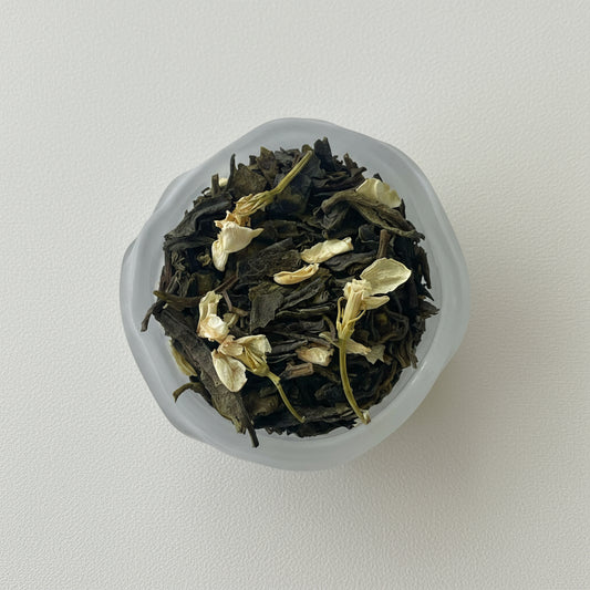 Jasmin Green Tea . 茉莉花茶 .